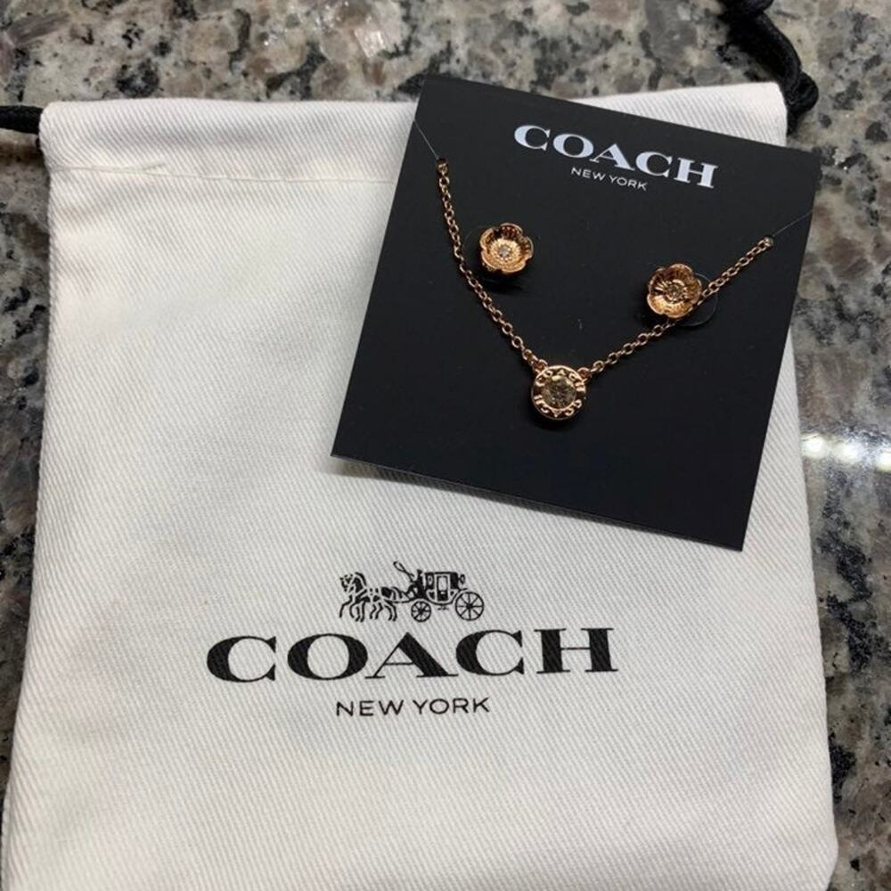 Coach Open Circle Necklace And Tea Rose Stud Earrings Set